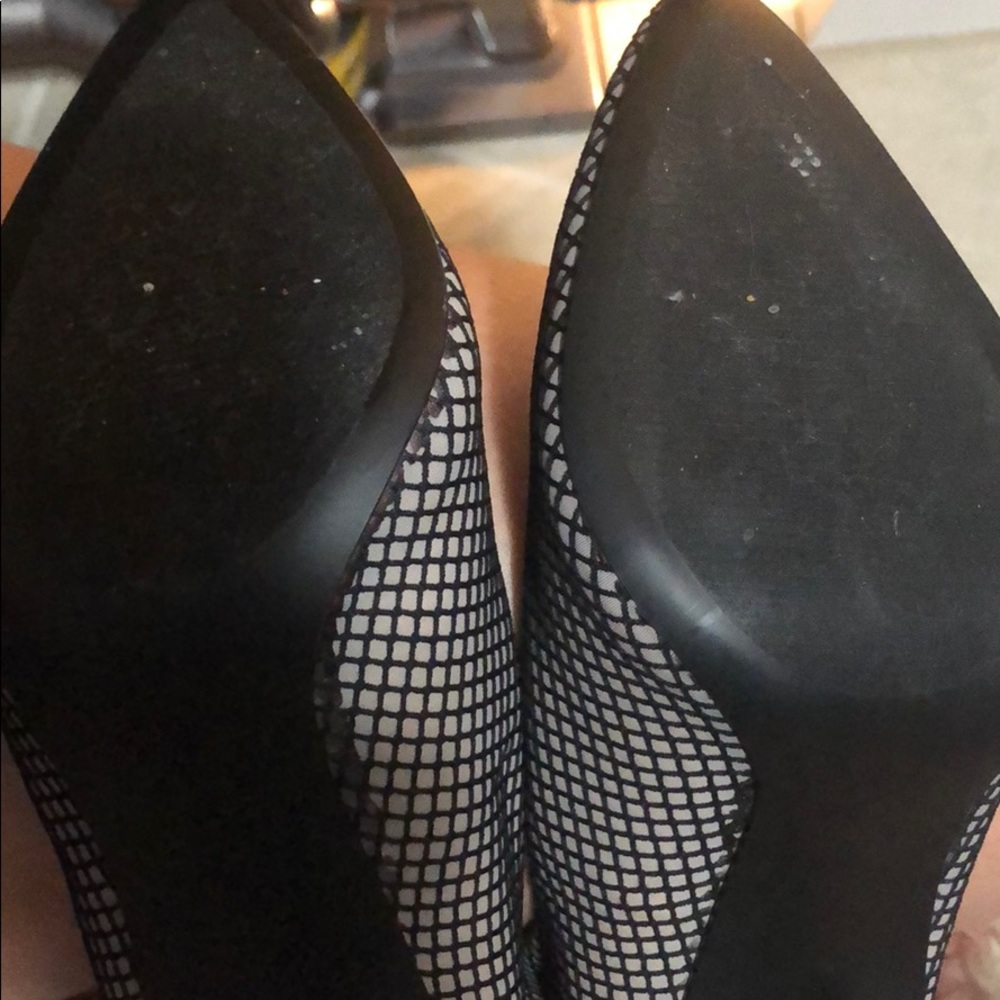Netted Stretch booties - Picture 7 of 7